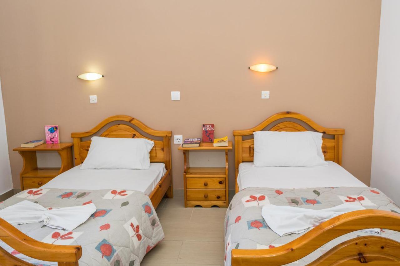 Costas Hotel Kalamákion المظهر الخارجي الصورة