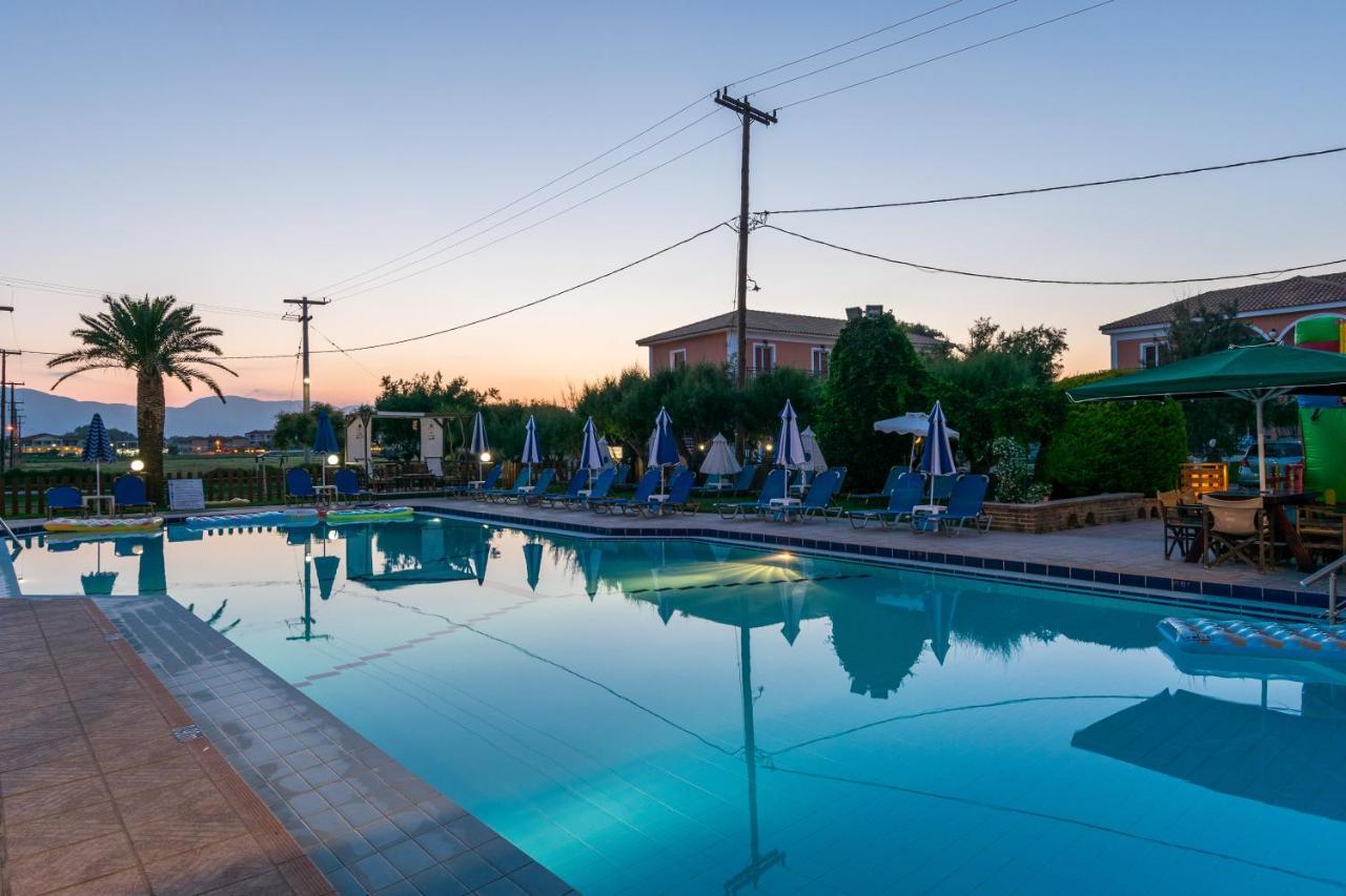 Costas Hotel Kalamákion المظهر الخارجي الصورة
