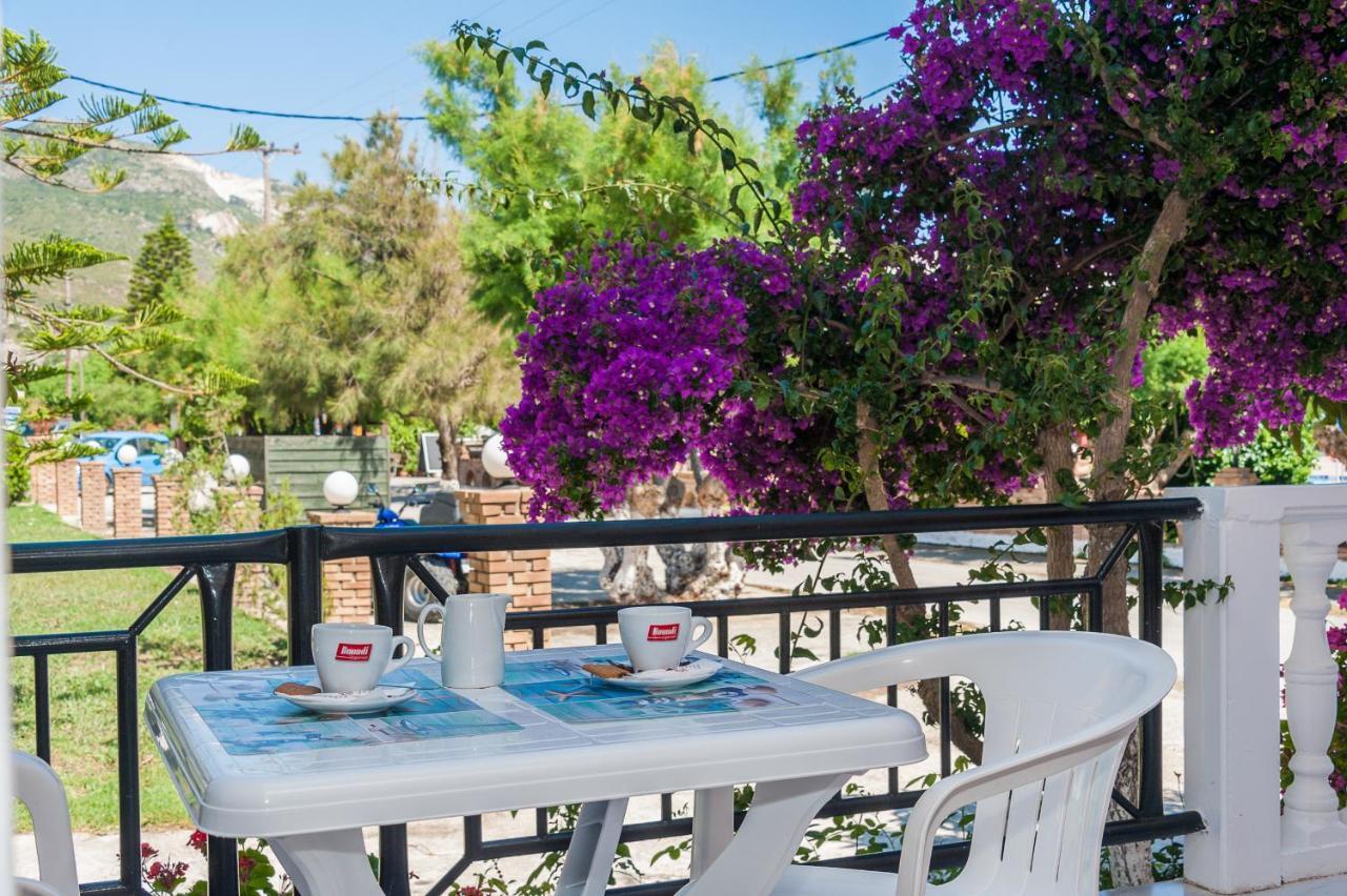 Costas Hotel Kalamákion المظهر الخارجي الصورة