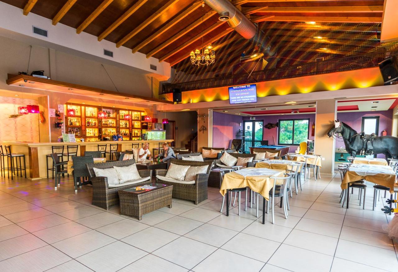 Costas Hotel Kalamákion المظهر الخارجي الصورة
